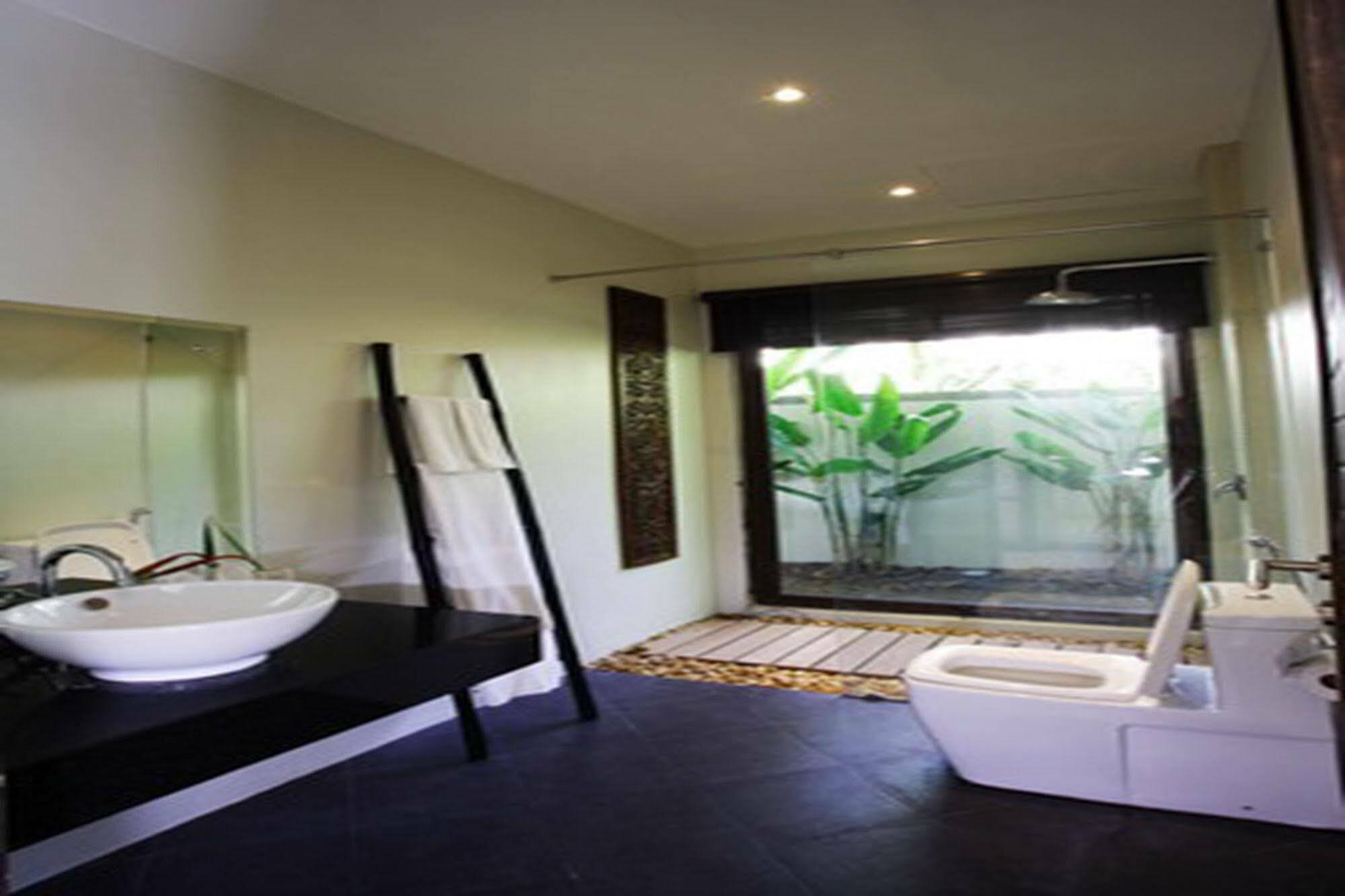 Villa Lombok By Holiplanet Rawai Luaran gambar